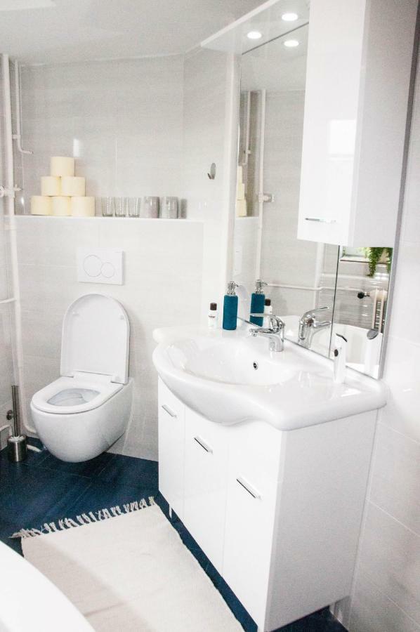 Stylish Apartment With Castle View & Free Parking Любляна Экстерьер фото